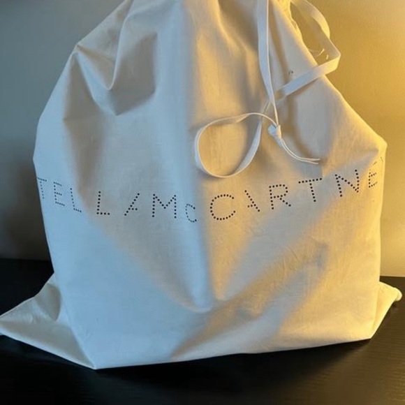 STUNNING Stella McCartney Falabella Shaggy Deer Large Reversible Tote. - Picture 3 of 16